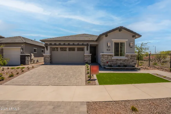 Property Slideshow image 2 of 36 | 20989 w pasadena ave, Buckeye, AZ, 85396
