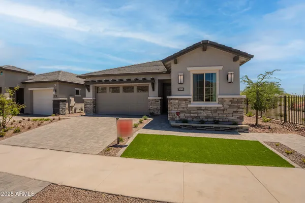 Property Slideshow image 3 of 36 | 20989 w pasadena ave, Buckeye, AZ, 85396