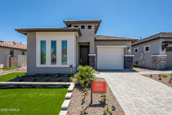 Property Slideshow image 2 of 36 | 20983 w pasadena ave, Buckeye, AZ, 85396