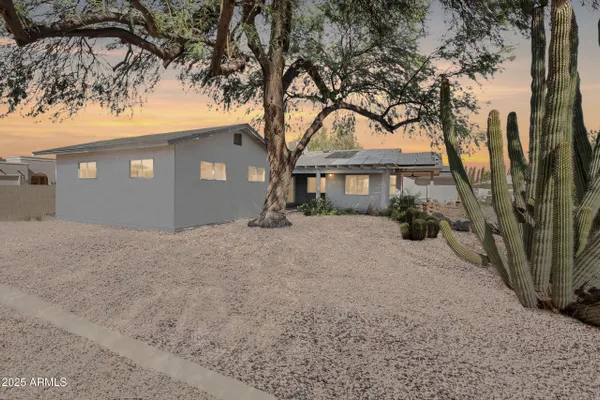 Property Slideshow image 2 of 26 | 9609 e eddystone ct, Sun Lakes, AZ, 85248