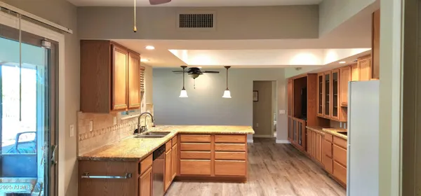 Property Slideshow image 3 of 10 | 12306 w parkwood dr, Sun City West, AZ, 85375