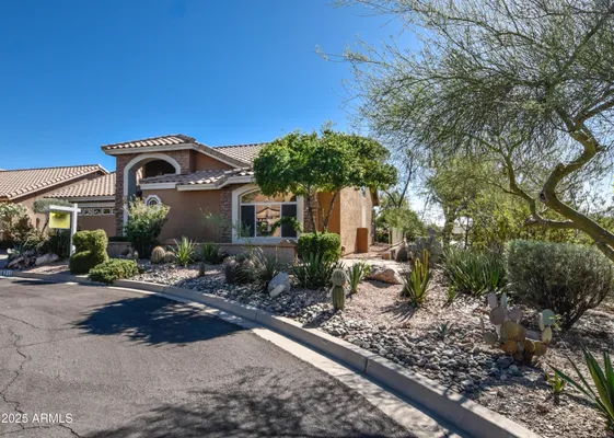 Property Slideshow image 2 of 29 | 8211 e sonoran way, Gold Canyon, AZ, 85118