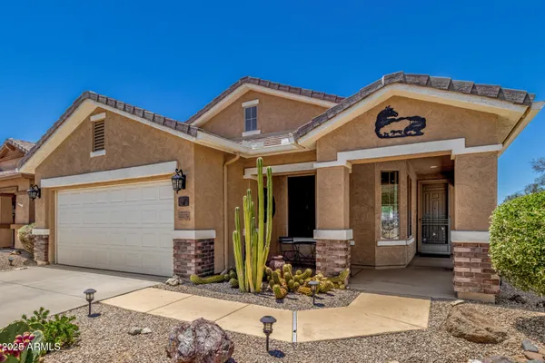 Property Slideshow image 3 of 44 | 32270 n echo canyon rd, San Tan Valley, AZ, 85143