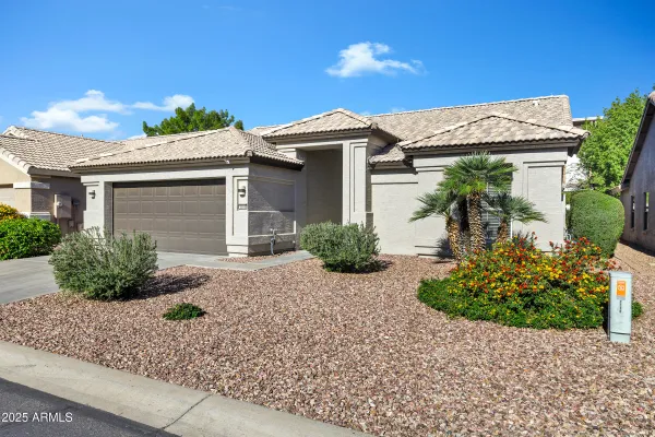 Property Slideshow image 2 of 35 | 3318 n 157th ave, Goodyear, AZ, 85395
