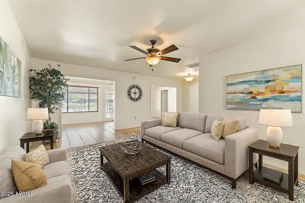 Property Slideshow image 3 of 36 | 10521 w prairie hills cir, Sun City, AZ, 85351