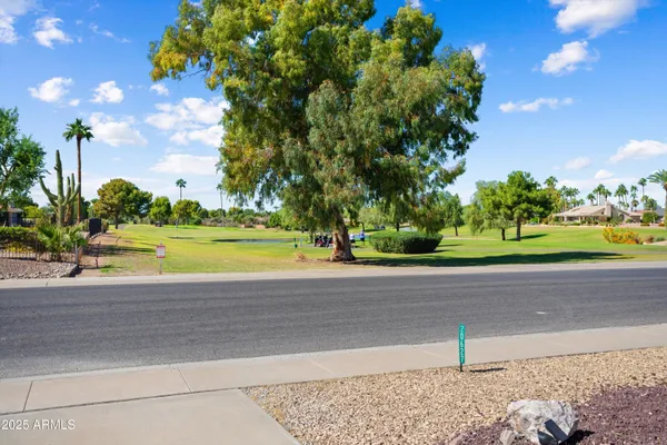 Property Slideshow image 2 of 39 | 20627 n 123rd dr, Sun City West, AZ, 85375