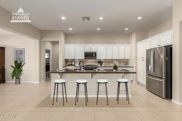 Property Slideshow image 2 of 56 | 4748 w loma verde ave, Eloy, AZ, 85131