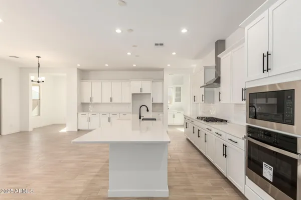 Property Slideshow image 3 of 47 | 24199 n 172nd dr, Surprise, AZ, 85387