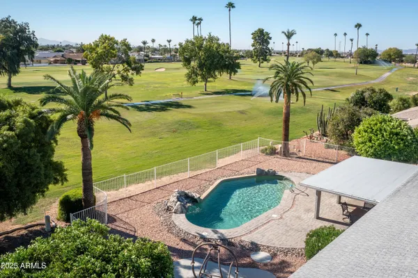 Property Slideshow image 2 of 27 | 10927 w white mountain rd, Sun City, AZ, 85351