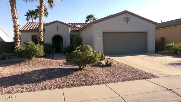 Property Slideshow image 3 of 40 | 19035 n aztec point dr, Surprise, AZ, 85387