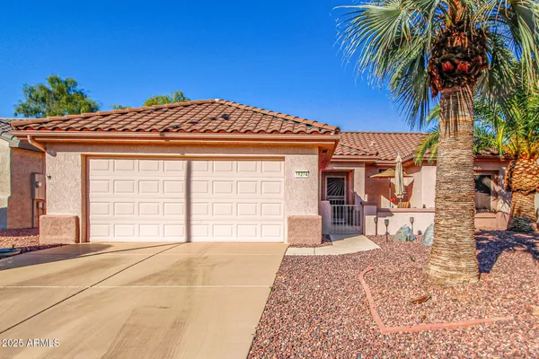 Property Slideshow image 2 of 38 | 16274 w desert canyon dr, Surprise, AZ, 85374