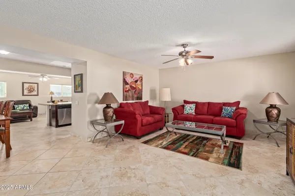 Property Slideshow image 3 of 33 | 10511 w edgewood dr, Sun City, AZ, 85351