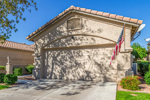 Property Slideshow image 3 of 43 | 23808 s vacation way, Sun Lakes, AZ, 85248