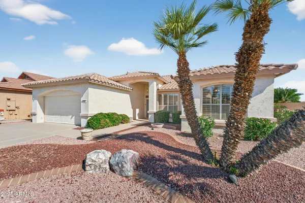 Property Slideshow image 3 of 43 | 17731 n becke ln, Surprise, AZ, 85374