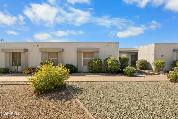 Property Slideshow image 3 of 43 | 10540 w palmeras dr, Sun City, AZ, 85373