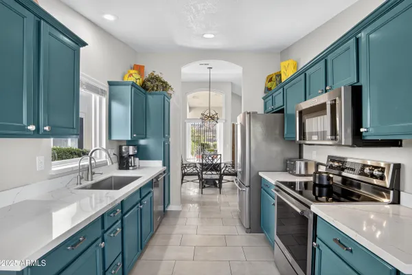 Property Slideshow image 3 of 15 | 19426 n 85th dr, Peoria, AZ, 85382