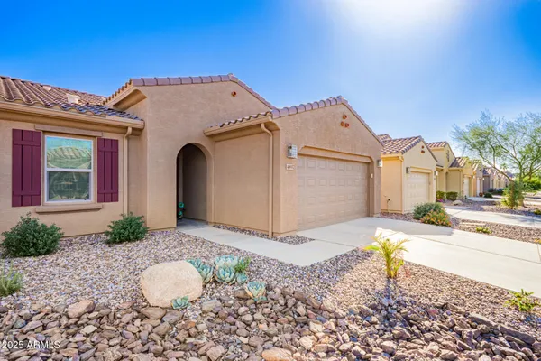 Property Slideshow image 2 of 59 | 4897 w posse dr, Eloy, AZ, 85131