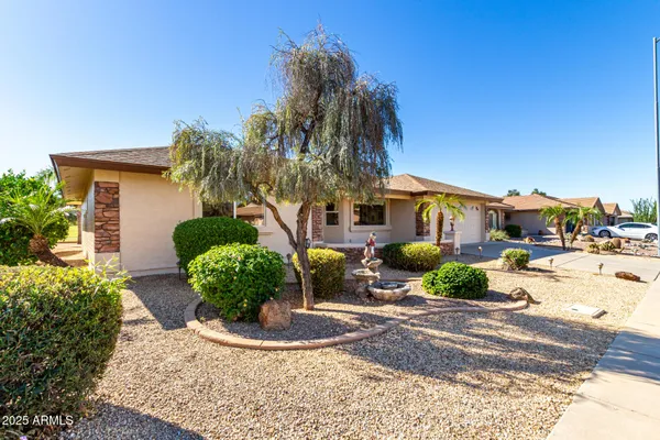 Property Slideshow image 3 of 32 | 11333 e keats ave, Mesa, AZ, 85209