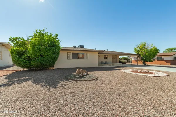 Property Slideshow image 2 of 32 | 5251 e adobe rd, Mesa, AZ, 85205