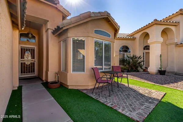 Property Slideshow image 3 of 39 | 12841 s 46th st, Phoenix, AZ, 85044
