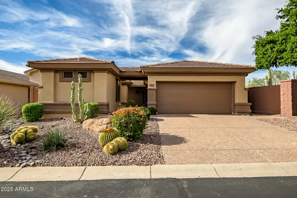 Property Slideshow image 2 of 36 | 41628 n cedar chase rd, Anthem, AZ, 85086