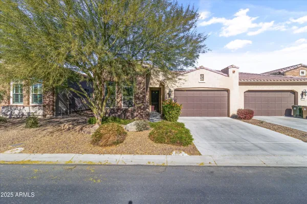 Property Slideshow image 2 of 29 | 16936 w sheridan st, Goodyear, AZ, 85395