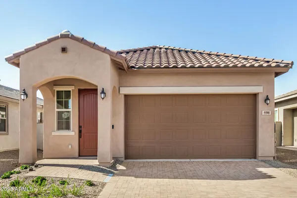 Property Slideshow image 2 of 29 | 5590 n 205th ln, Buckeye, AZ, 85396