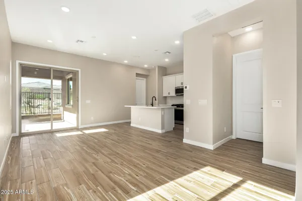 Property Slideshow image 3 of 16 | 5590 n 205th ln, Buckeye, AZ, 85396