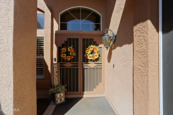 Property Slideshow image 2 of 94 | 8944 w topeka dr, Peoria, AZ, 85382
