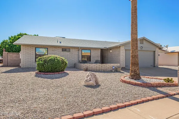 Property Slideshow image 2 of 27 | 1717 w 15th ln, Apache Junction, AZ, 85120