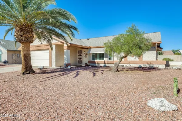 Property Slideshow image 2 of 39 | 20854 n gable hill dr, Sun City West, AZ, 85375