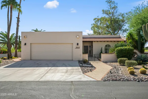 Property Slideshow image 3 of 49 | 18637 e mazatzal cir, Rio Verde, AZ, 85263