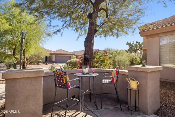 Property Slideshow image 3 of 42 | 41306 n prestancia dr, Phoenix, AZ, 85086