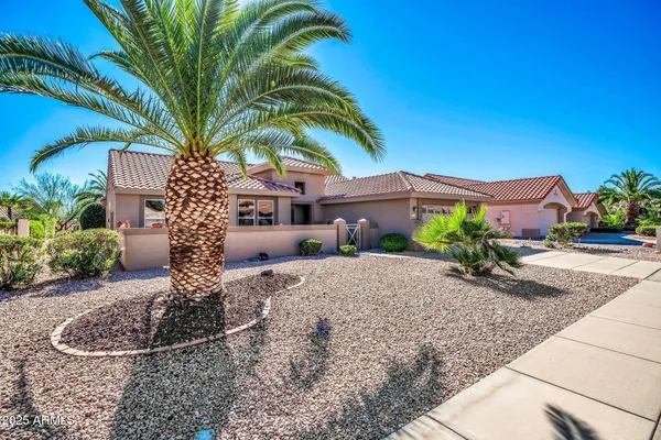 Property Slideshow image 3 of 53 | 15119 w las brizas ln, Sun City West, AZ, 85375