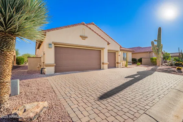 Property Slideshow image 2 of 52 | 5381 n pioneer dr, Eloy, AZ, 85131