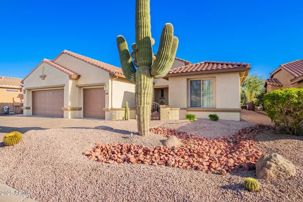 Property Slideshow image 3 of 52 | 5381 n pioneer dr, Eloy, AZ, 85131
