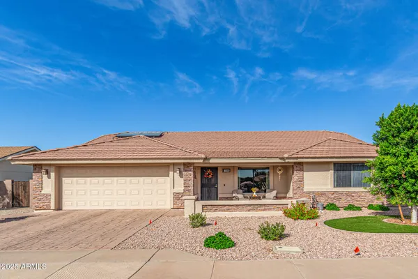 Property Slideshow image 2 of 37 | 11460 e mendoza ave, Mesa, AZ, 85209