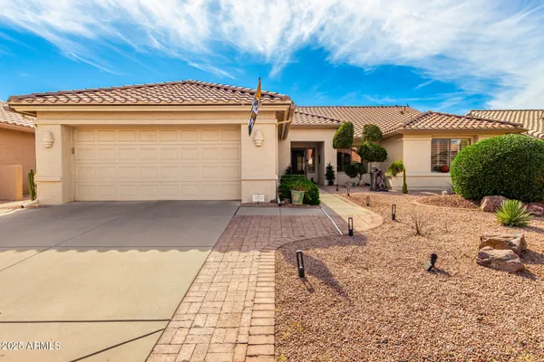 Property Slideshow image 3 of 69 | 9011 e nacoma dr, Sun Lakes, AZ, 85248