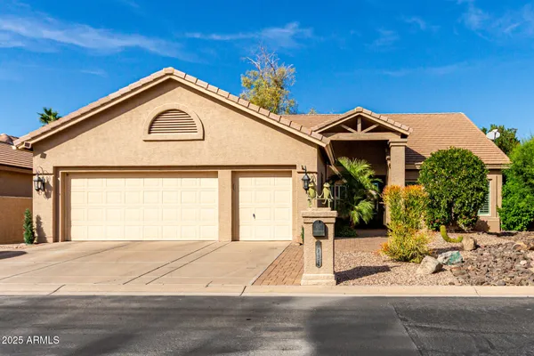 Property Slideshow image 3 of 91 | 8838 e copper dr, Sun Lakes, AZ, 85248