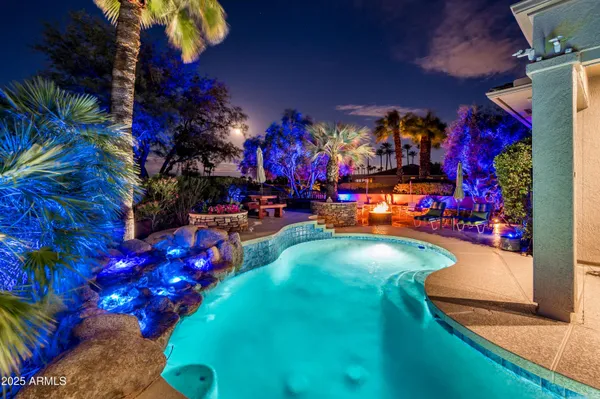 Property Slideshow image 2 of 35 | 19644 n majestic vista ct, Surprise, AZ, 85387