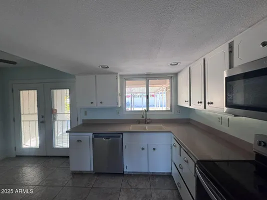 Property Slideshow image 3 of 70 | 13247 w beardsley rd, Sun City West, AZ, 85375