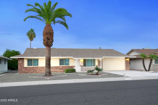 Property Slideshow image 2 of 11 | 18007 n 134th dr, Sun City West, AZ, 85375