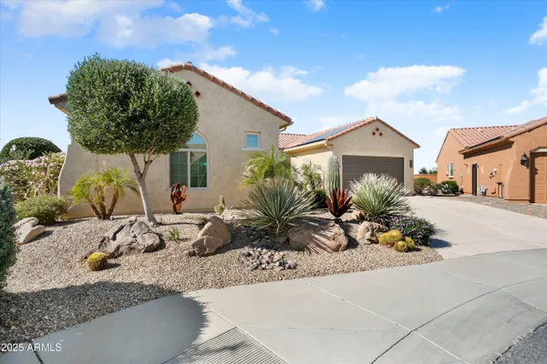 Property Slideshow image 2 of 51 | 19734 n 271st ave, Buckeye, AZ, 85396