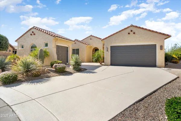 Property Slideshow image 3 of 51 | 19734 n 271st ave, Buckeye, AZ, 85396