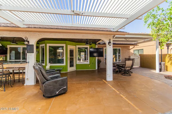 Property Slideshow image 3 of 34 | 905 s 78th st, Mesa, AZ, 85208