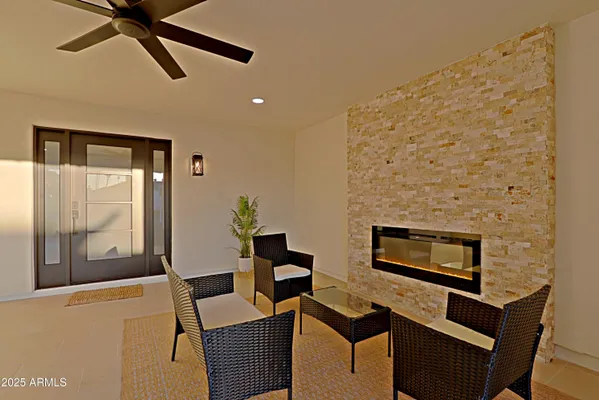 Property Slideshow image 3 of 58 | 10511 w kingswood cir, Sun City, AZ, 85351
