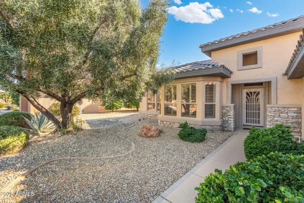 Property Slideshow image 3 of 43 | 15543 w agua linda ln, Surprise, AZ, 85374