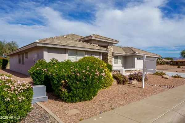 Property Slideshow image 2 of 26 | 11438 e medina ave, Mesa, AZ, 85209