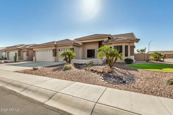 Property Slideshow image 3 of 39 | 11521 e nell ave, Mesa, AZ, 85209