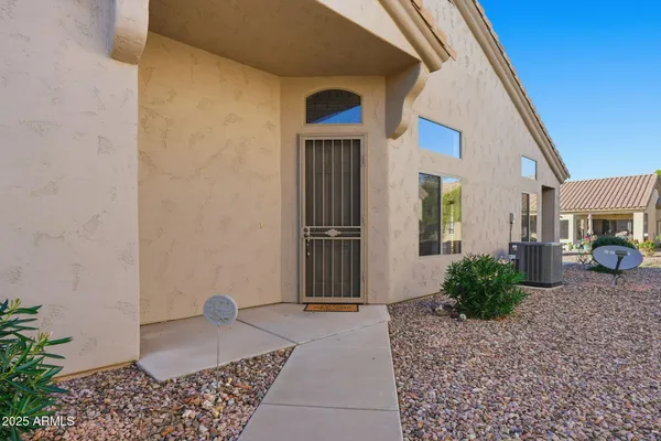 Property Slideshow image 2 of 48 | 1546 e earl dr, Casa Grande, AZ, 85122